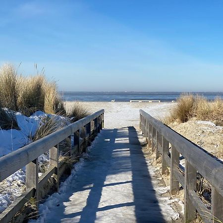 Nessmersiel, Renovierte Erdgeschosswohnung Mit Garten In Deichnaehe, Wallbox, Bettwaesche Inklusive Neßmersiel Exteriér fotografie