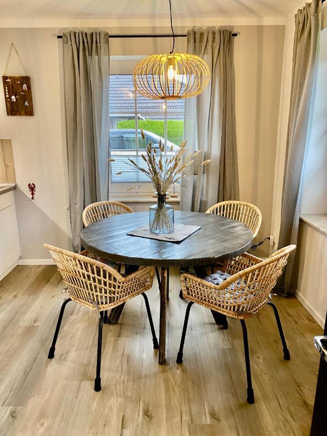 Nessmersiel, Renovierte Erdgeschosswohnung Mit Garten In Deichnaehe, Wallbox, Bettwaesche Inklusive Neßmersiel Exteriér fotografie